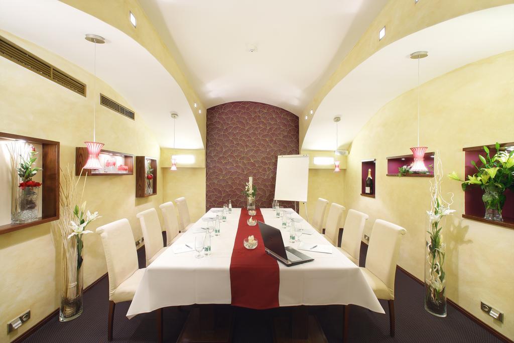 Otel Adria