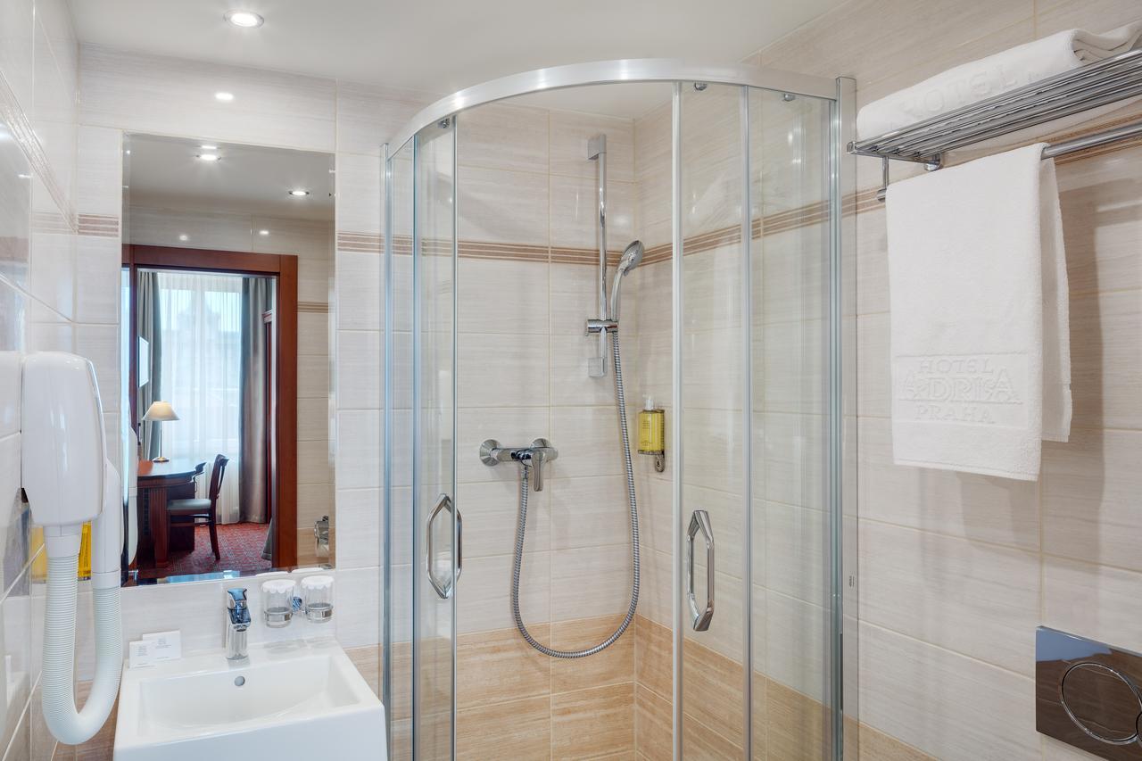 Otel Adria