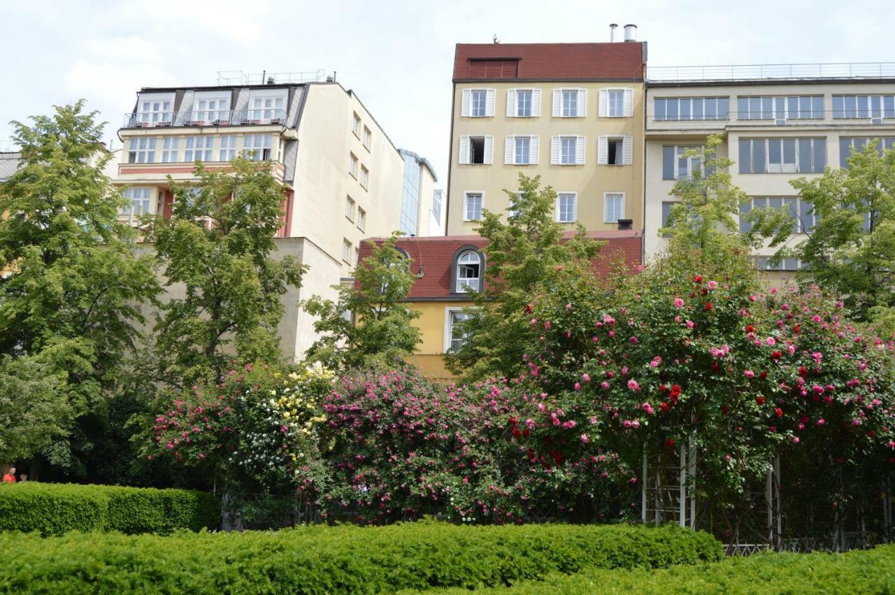 Adria 4* Prag